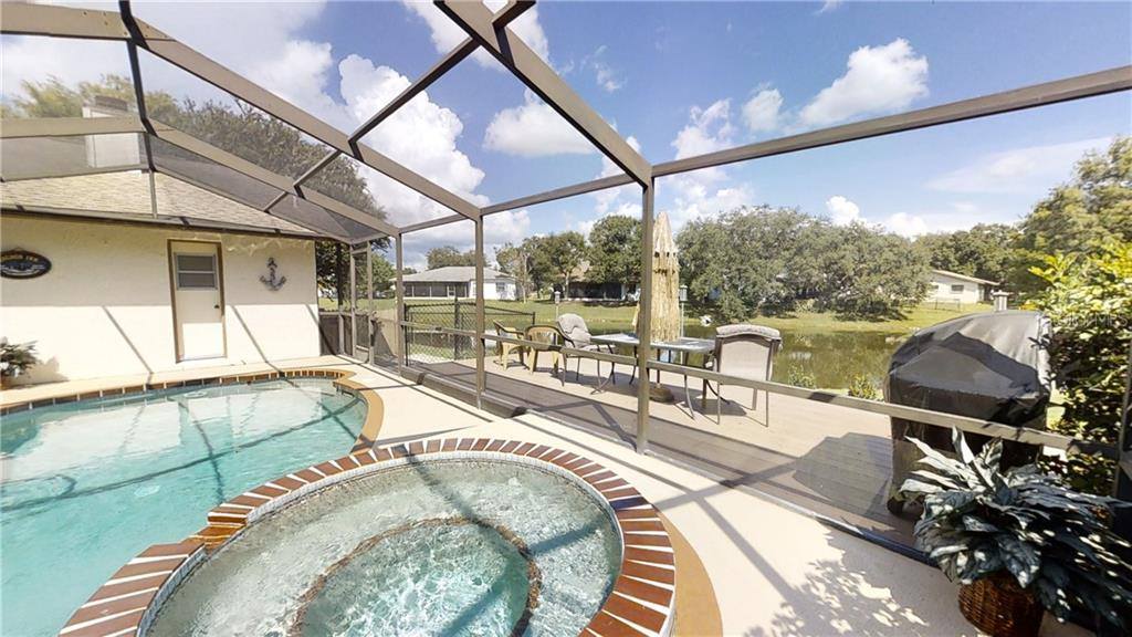 2575 Green Oak Ct, Sarasota, FL 34232