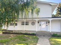 820 Park Pl, Williston, ND 58801