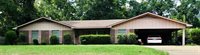 2808 Ridgeland Dr, Jackson, MS 39212