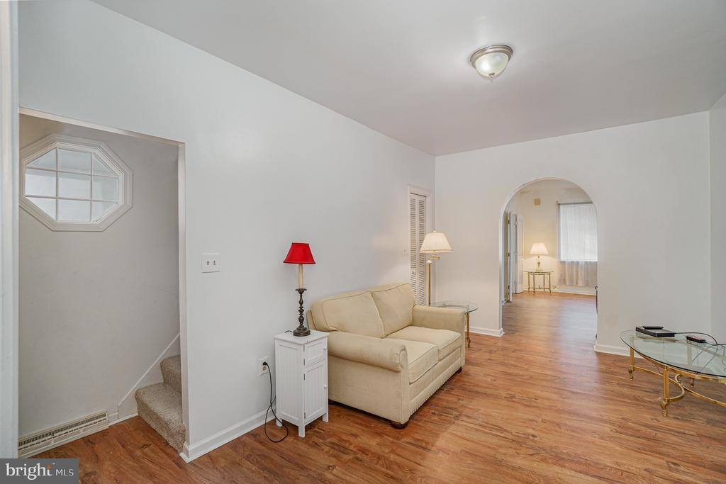 21 West Coover Street, Mechanicsburg, PA 17055