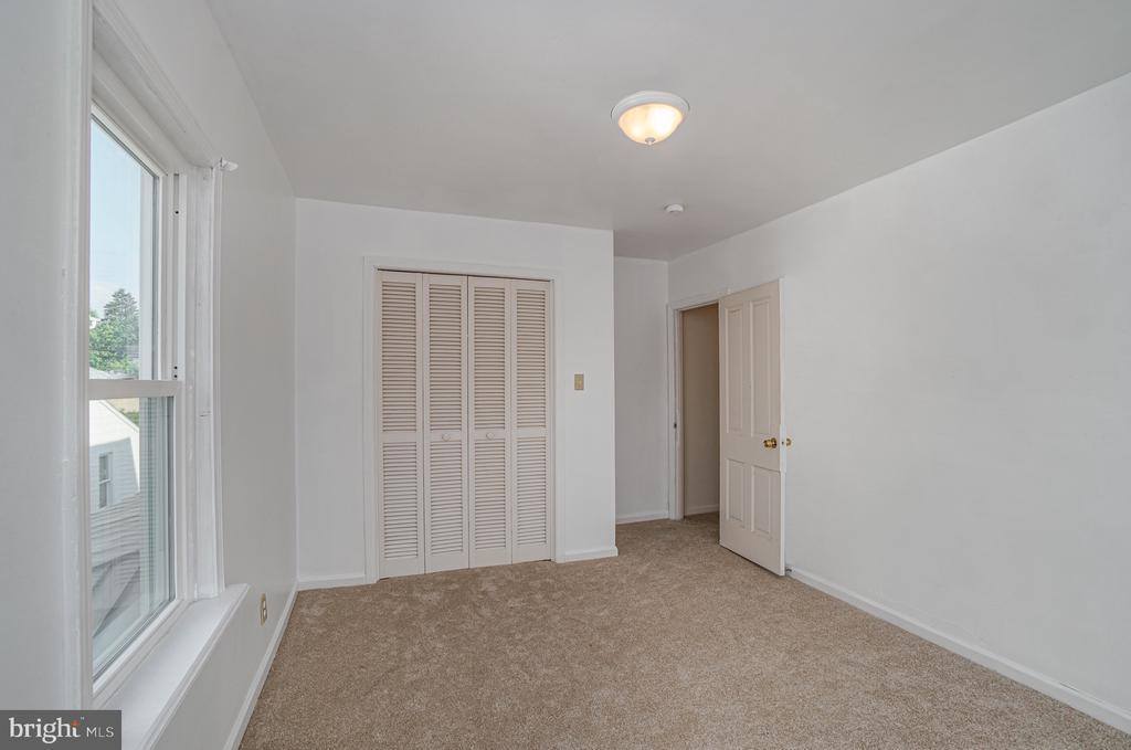 21 West Coover Street, Mechanicsburg, PA 17055