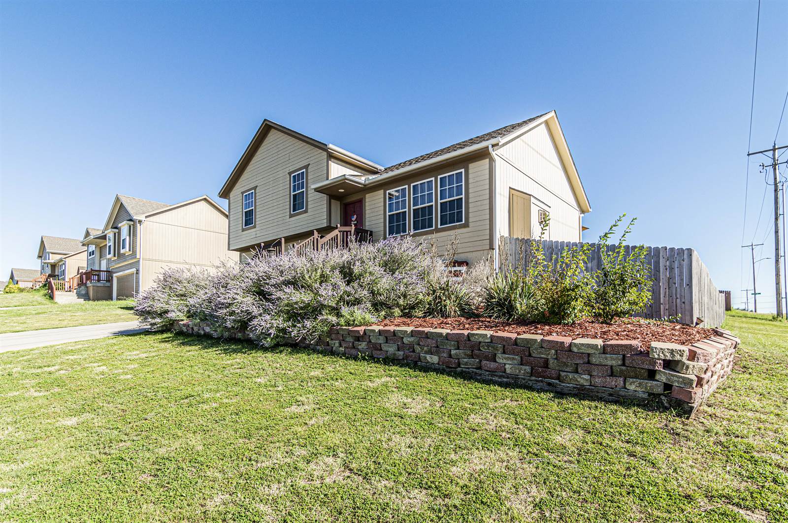 2739 Valley Drive, Junction City, KS 66441 Listings NextHome Unlimited