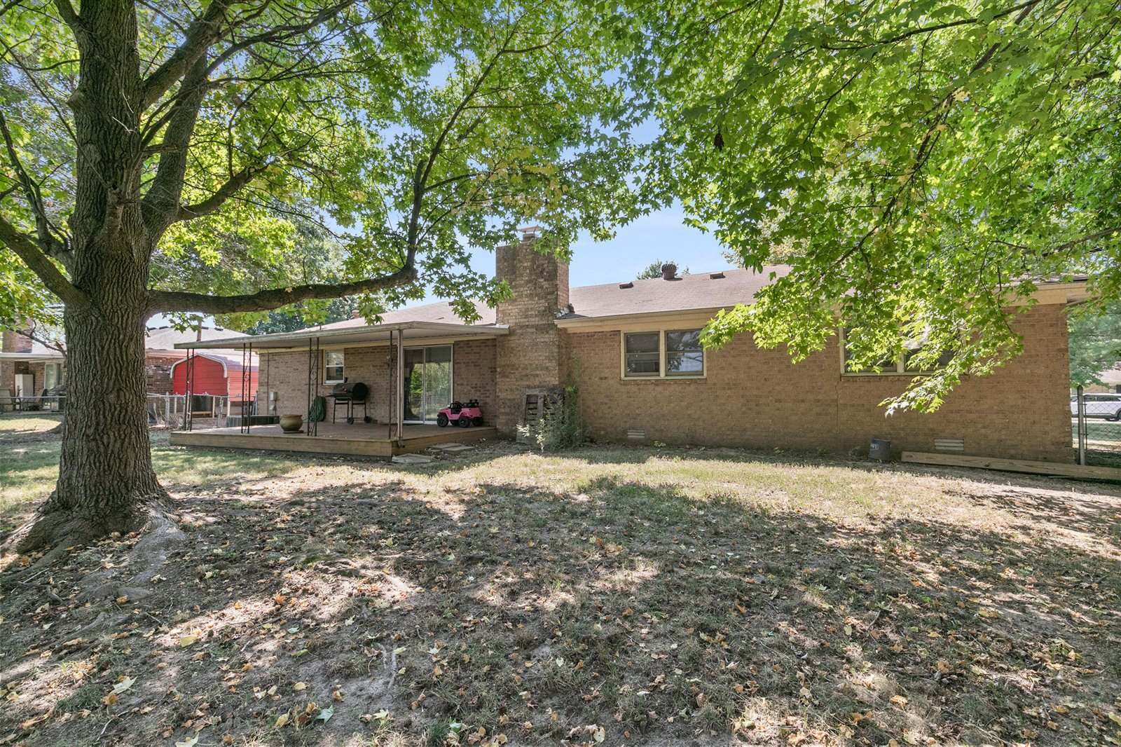 6821 West Lone Oak Street, Springfield, MO 65803