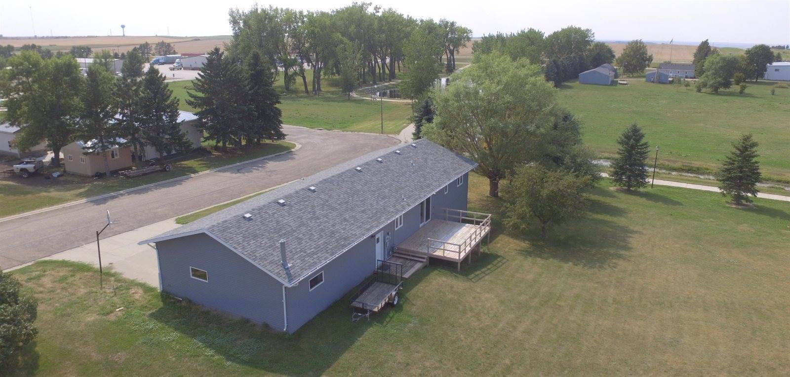 412 Louise Avenue, Wilton, ND 58579