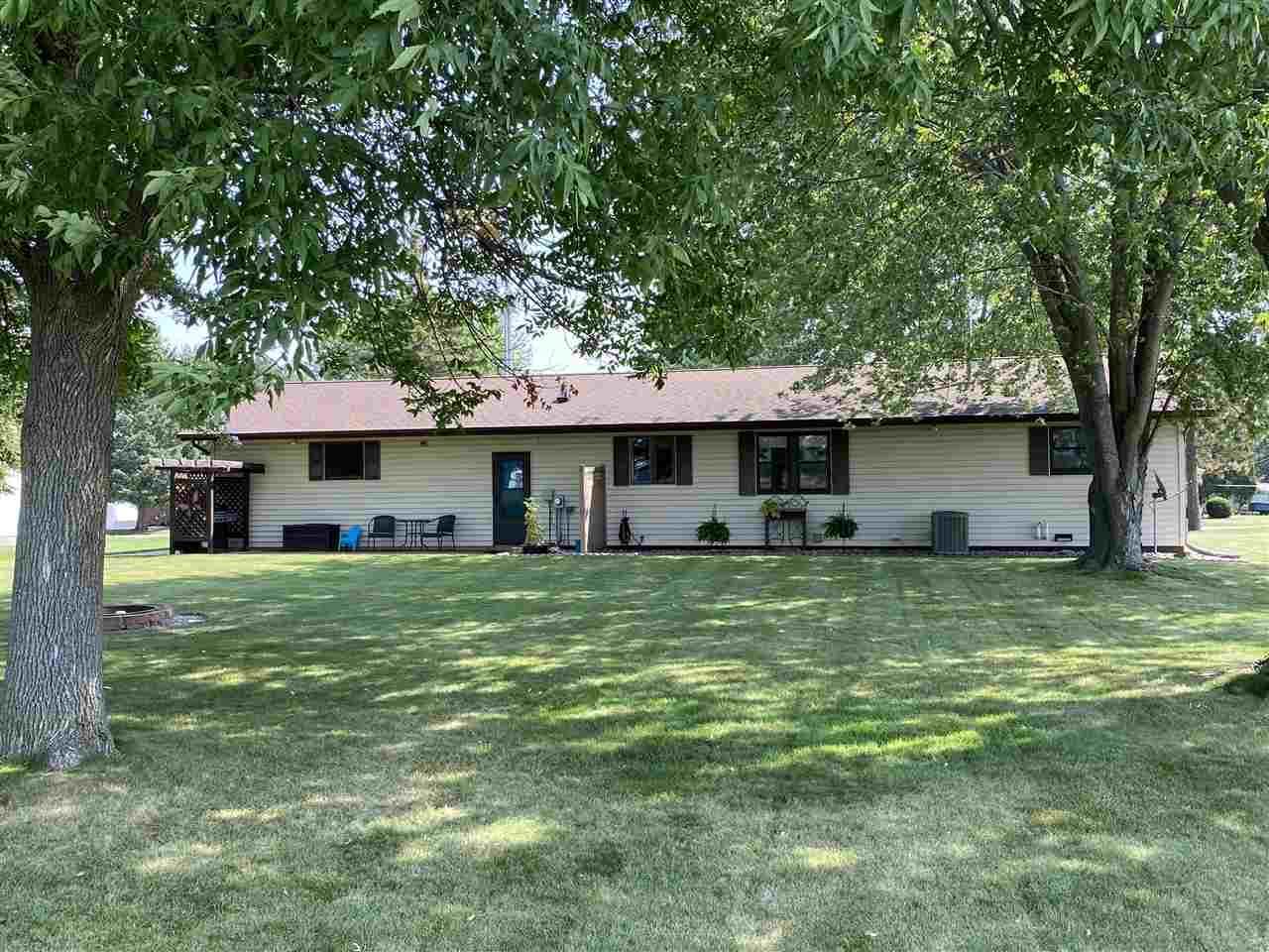 1800 S Apple Avenue, Marshfield, WI 54449