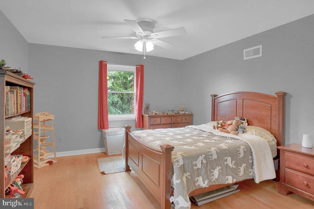 1640 Clover Lane, York, PA 17403