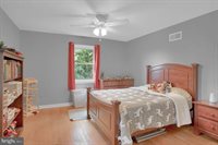 1640 Clover Lane, York, PA 17403