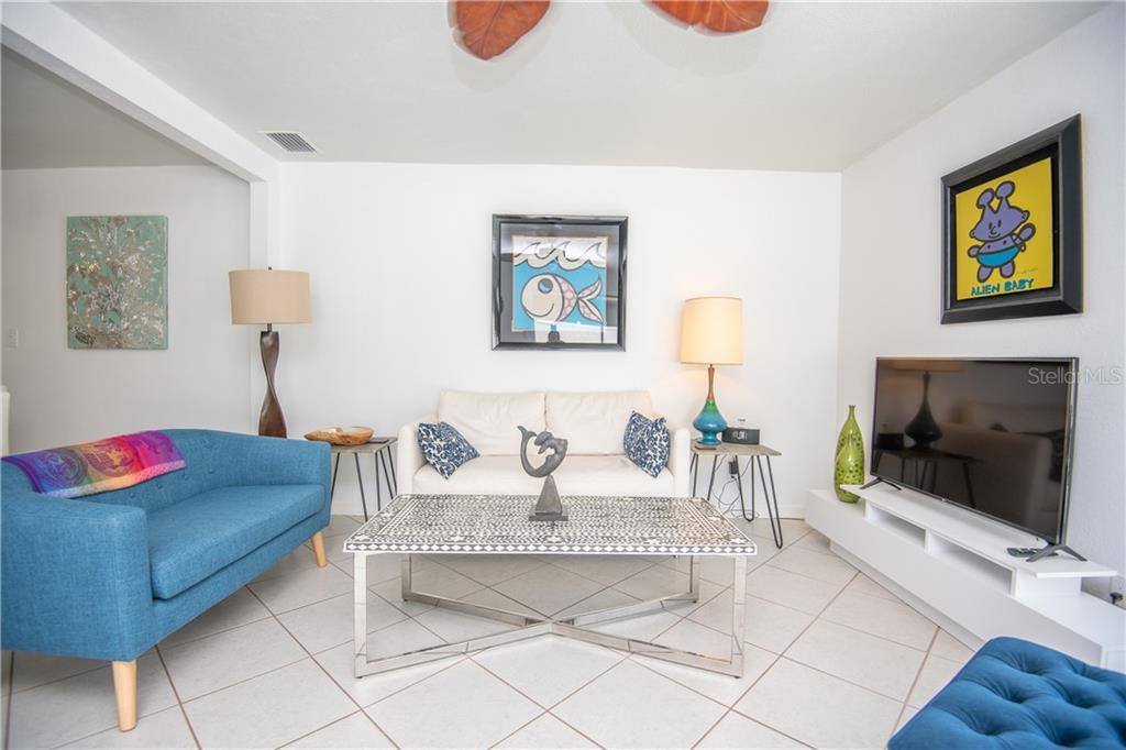 12100 6TH East, Treasure Island, FL 33706