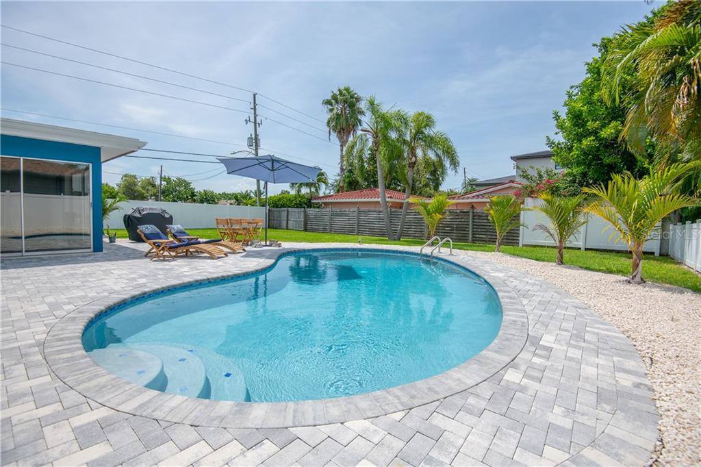 12100 6TH East, Treasure Island, FL 33706