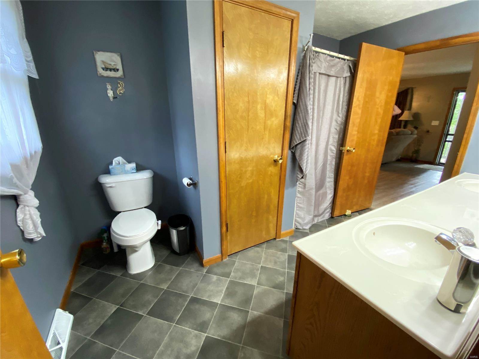 18485 Highway Y, Dixon, MO 65459