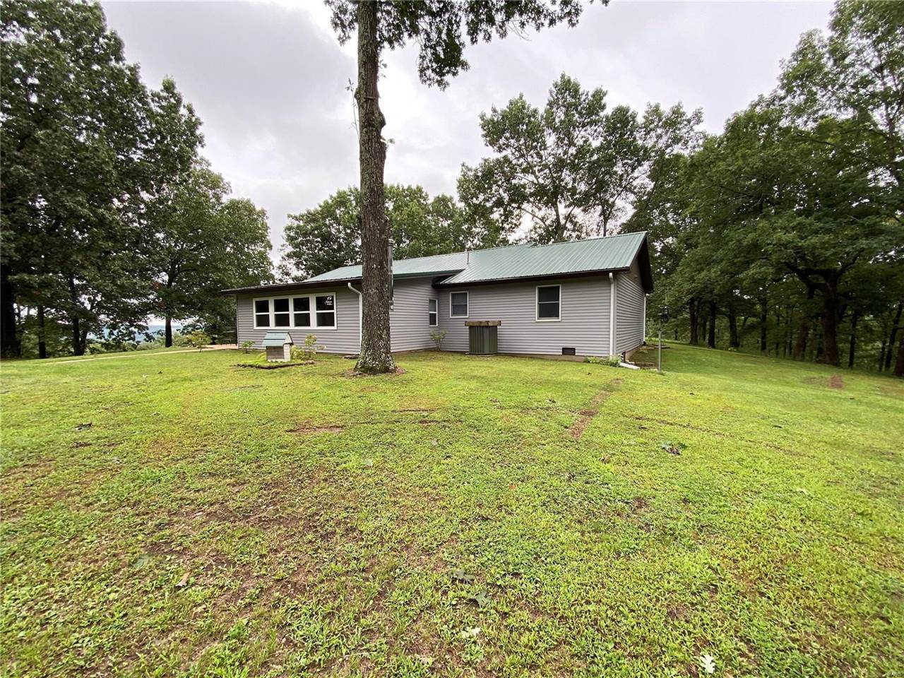 18485 Highway Y, Dixon, MO 65459