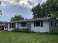 10164 Rock Inn Road, Auburndale, WI 54412