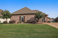 145 Amethyst Dr, Brandon, MS 39047