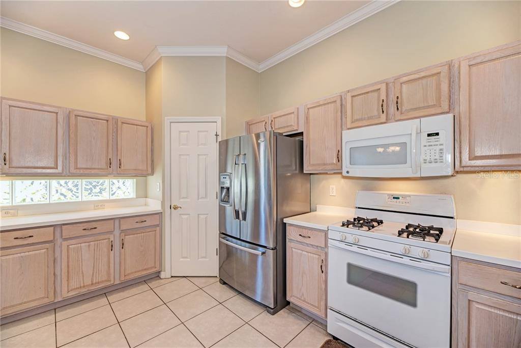 6244 Donnington, Sarasota, FL 34238