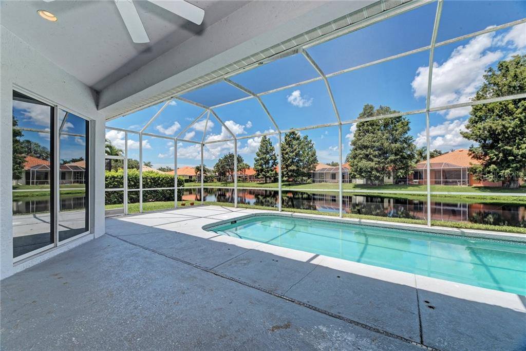 6244 Donnington, Sarasota, FL 34238