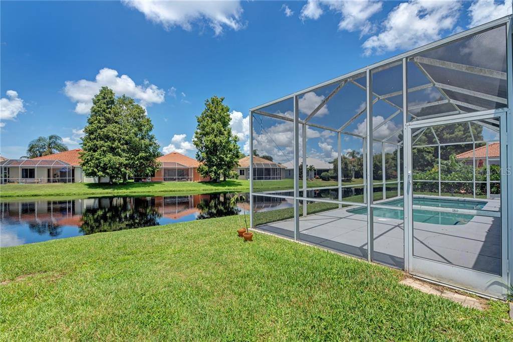 6244 Donnington, Sarasota, FL 34238