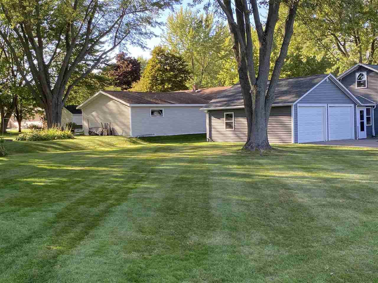 600 S Schmidt Avenue, Marshfield, WI 54449