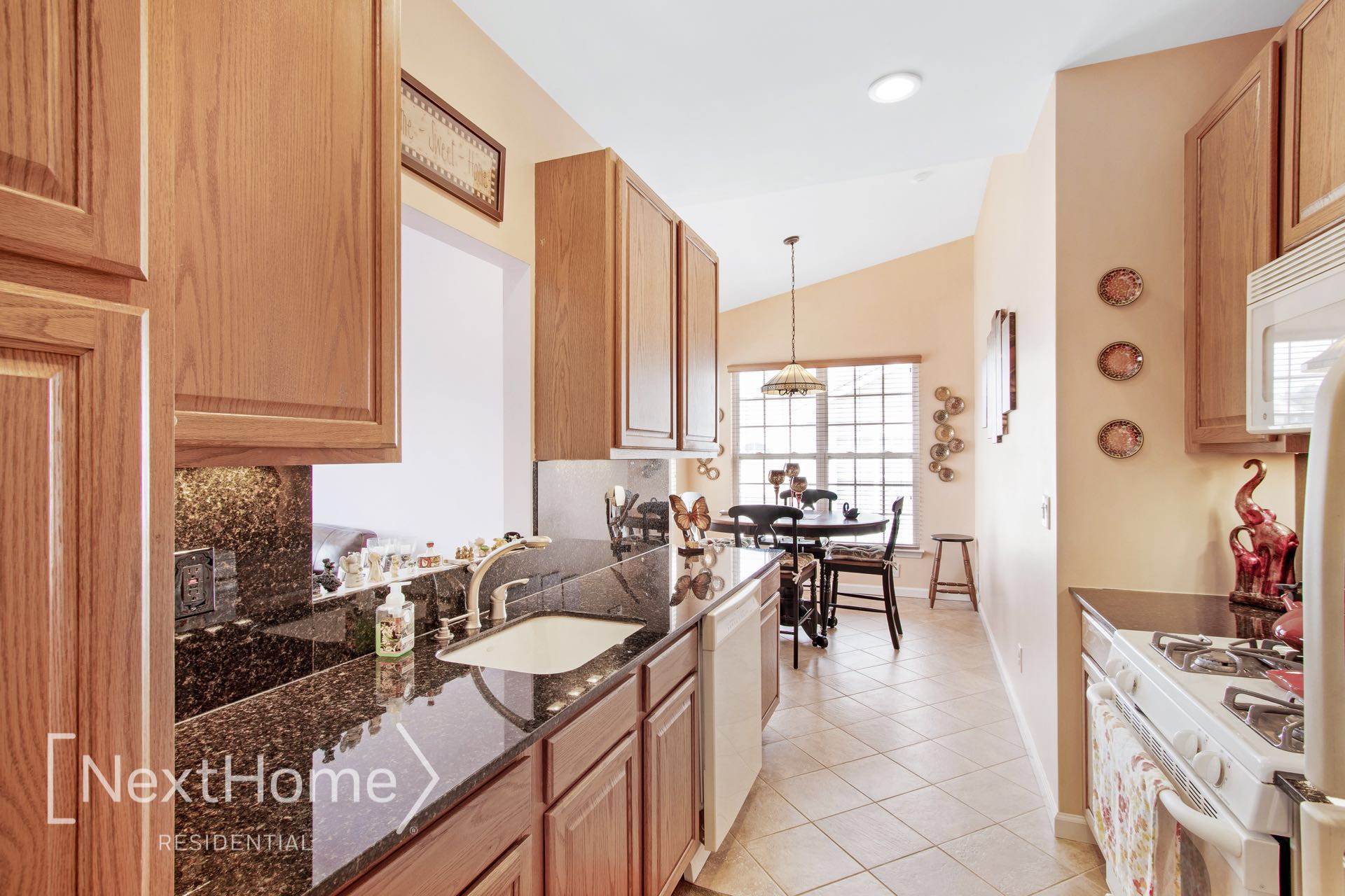 101 Constantine Way, Mt. Sinai, NY 11766