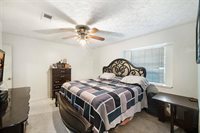 5722 Sunnygate Drive, Spring, TX 77373