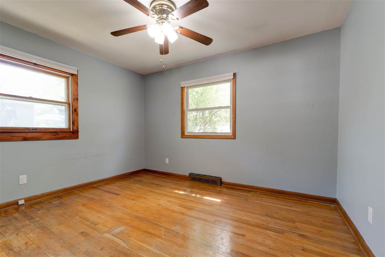 1431 Plum St., Iowa City, IA 52240