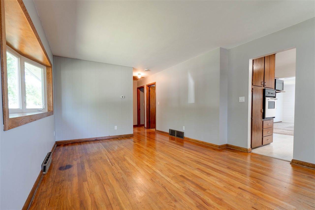 1431 Plum St., Iowa City, IA 52240