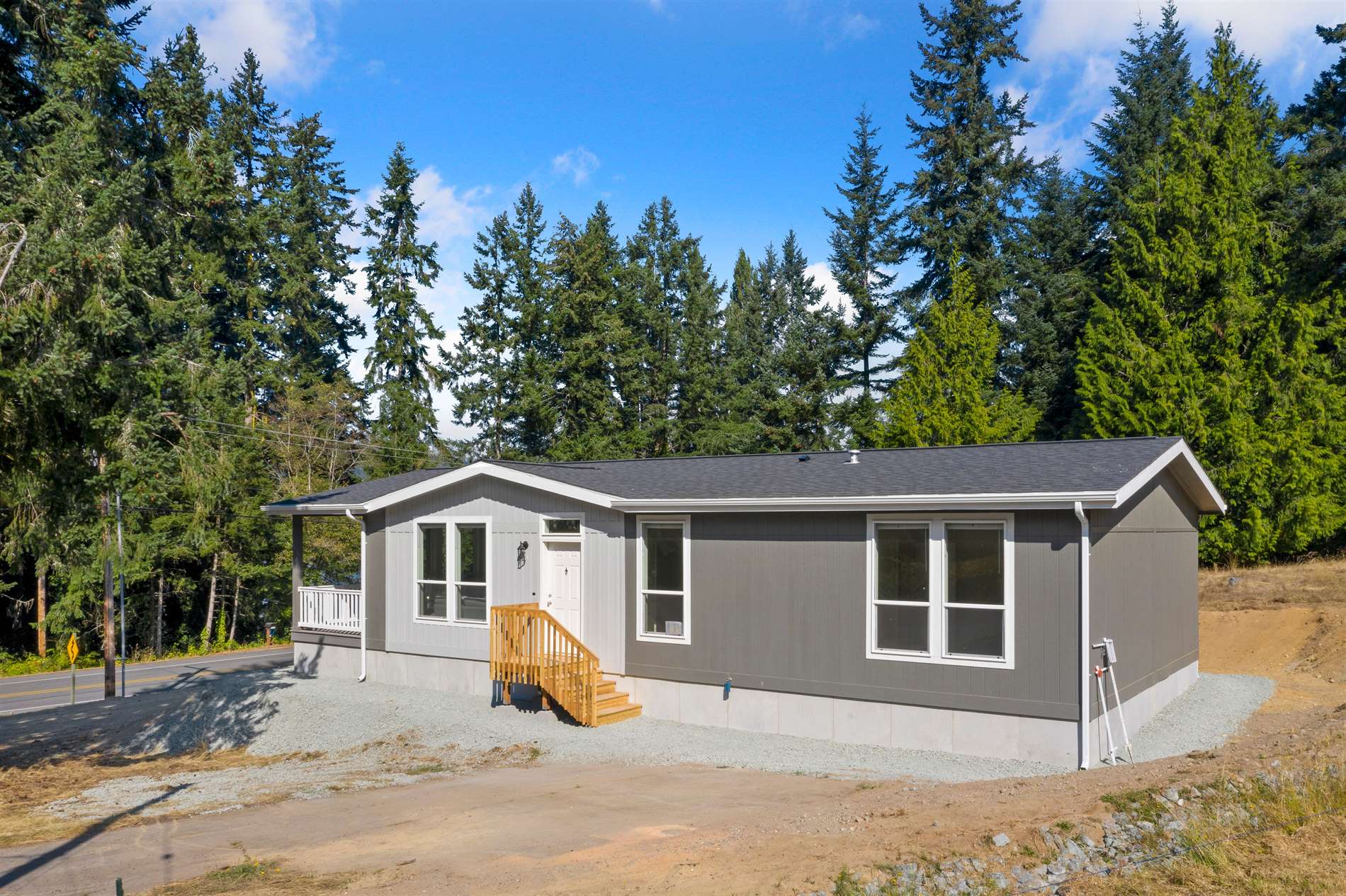 5243 Delphi Rd, Langley, WA 98260