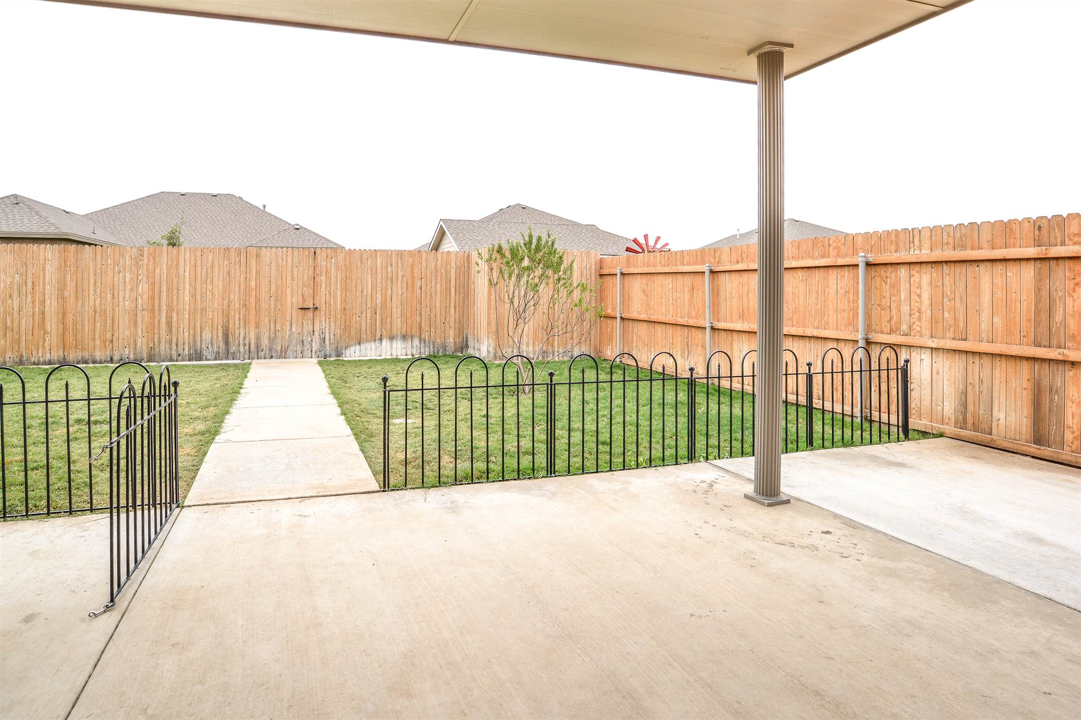 9612 Grover Ave, Lubbock, TX 79424