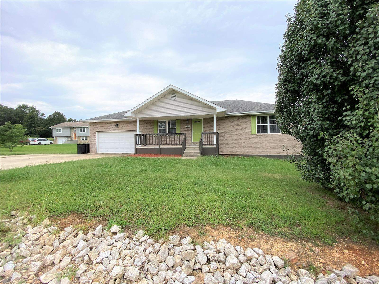 24435 Stuart Road, Waynesville, MO 65583