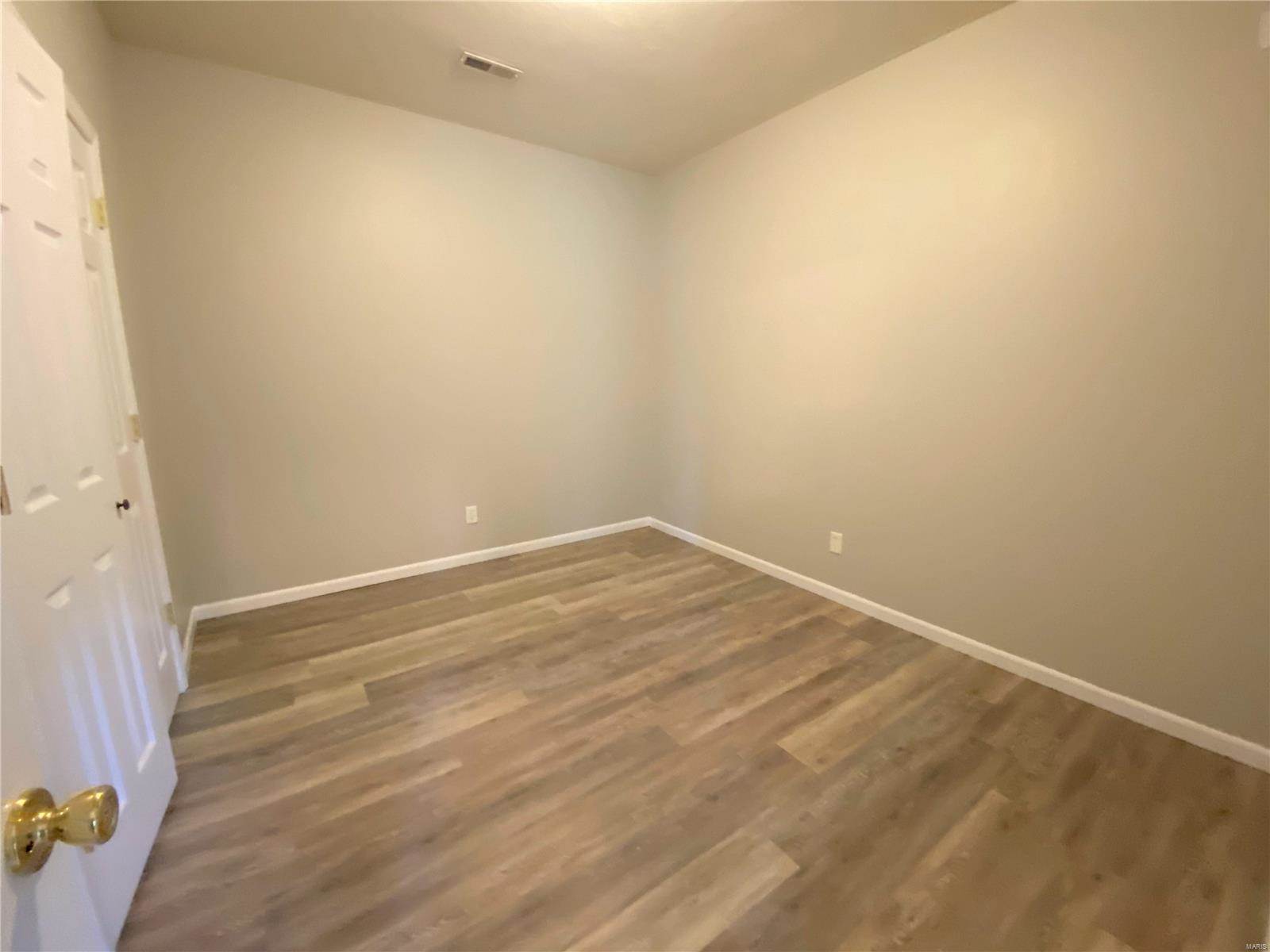 24435 Stuart Road, Waynesville, MO 65583