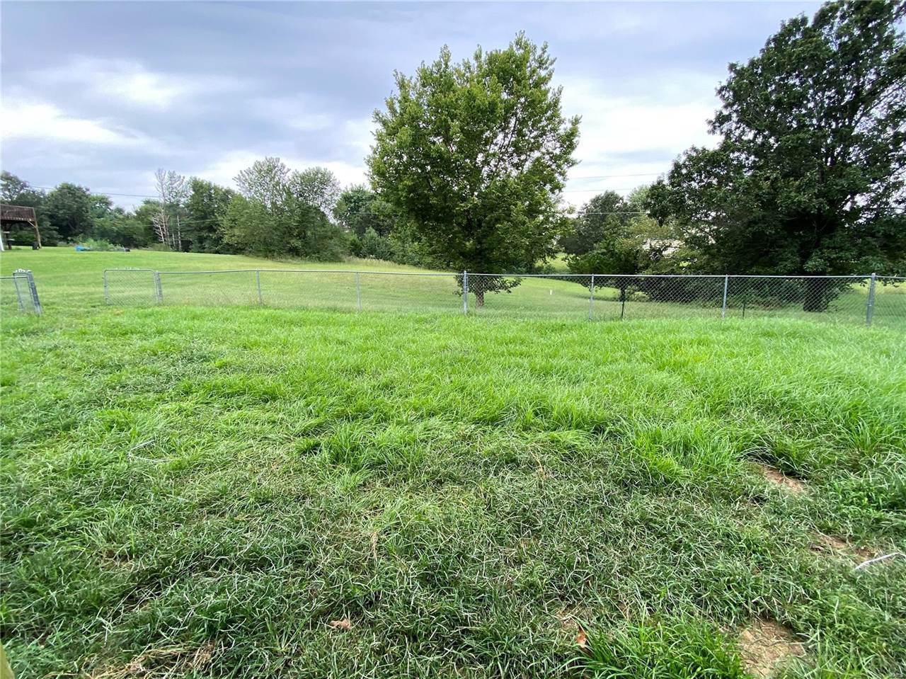 24435 Stuart Road, Waynesville, MO 65583