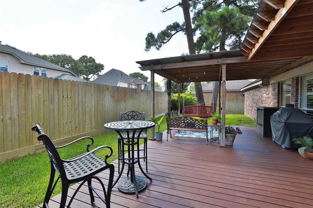 16511 Champions Cove Court, Spring, TX 77379