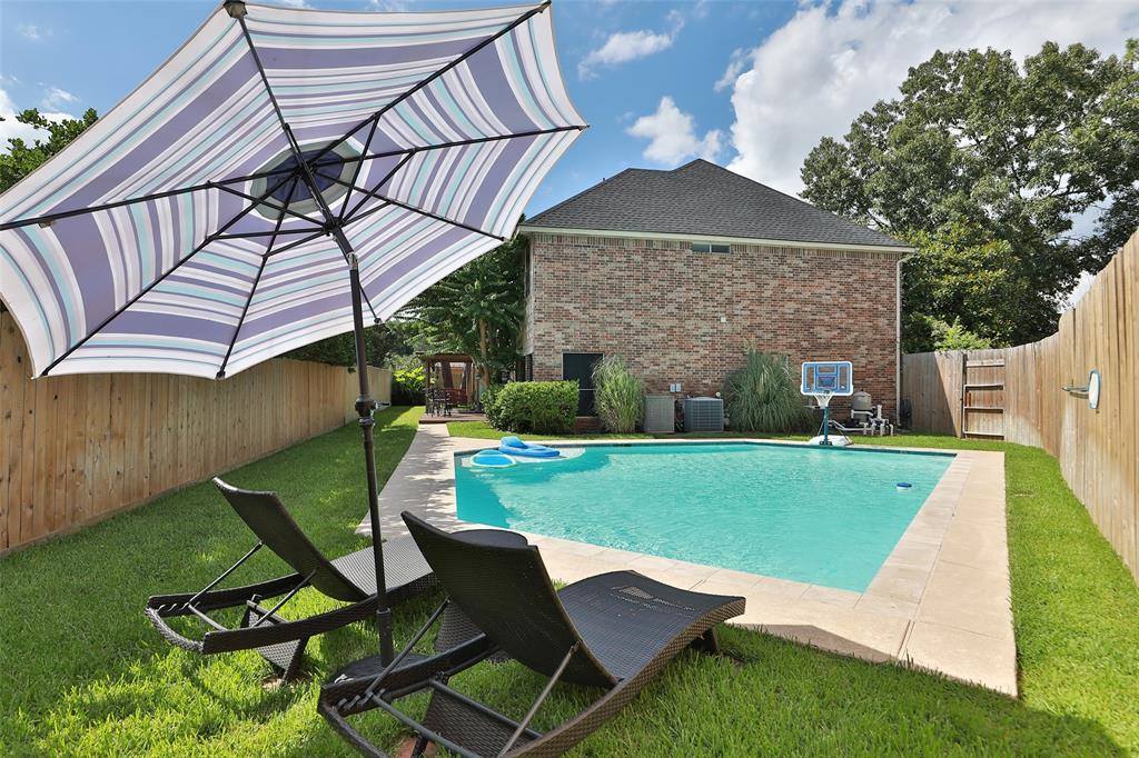 16511 Champions Cove Court, Spring, TX 77379