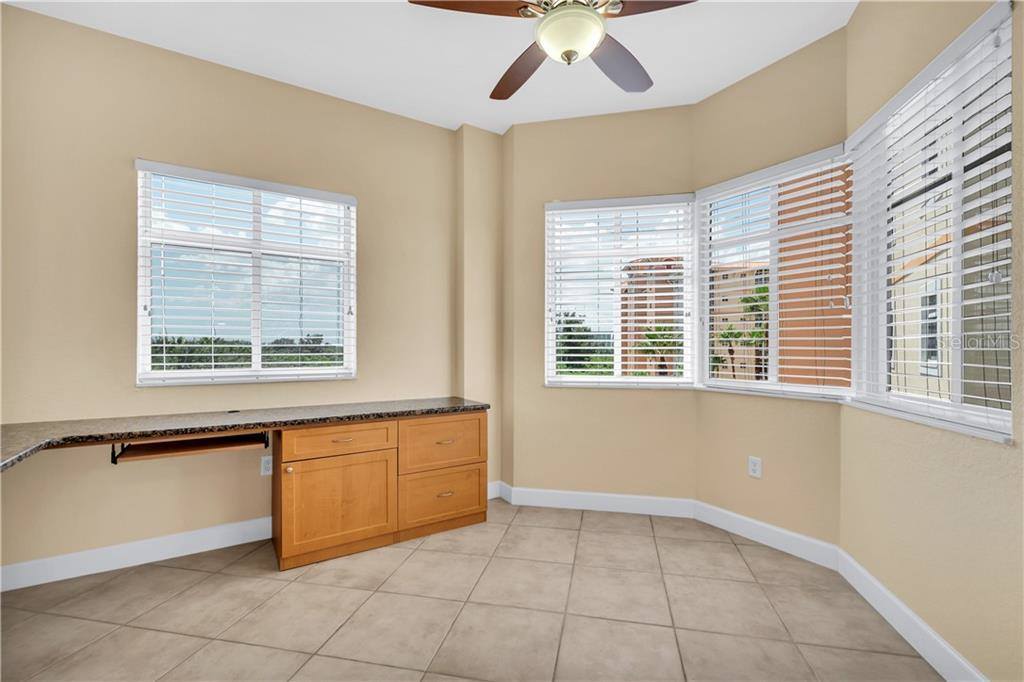 12077 Gandy North, #351, Saint Petersburg, FL 33702