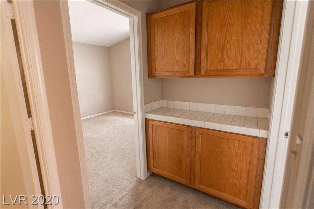 1529 Los Alamos Drive, North Las Vegas, NV 89031