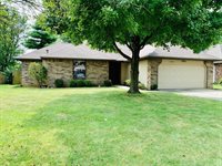 2256 West Rockwood Street, Springfield, MO 65807