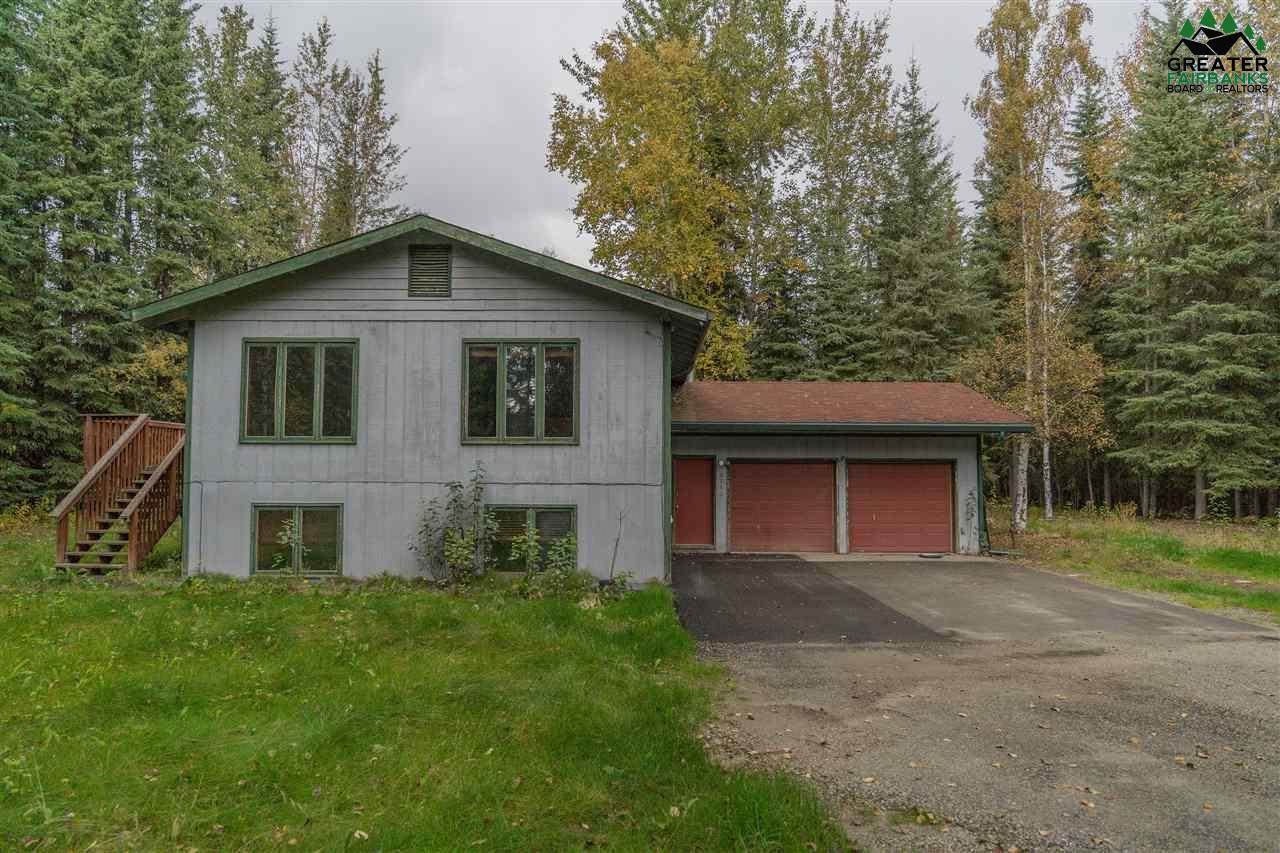 2710 Rainbow Trout Court, North Pole, AK 99705