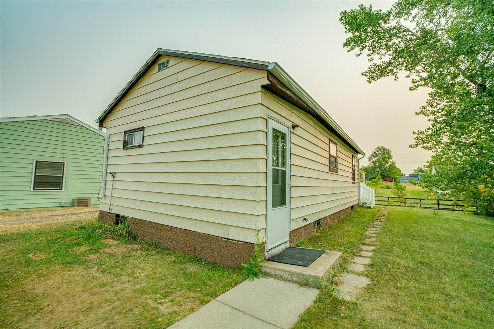 214 6th Street North, New Salem, ND 58563