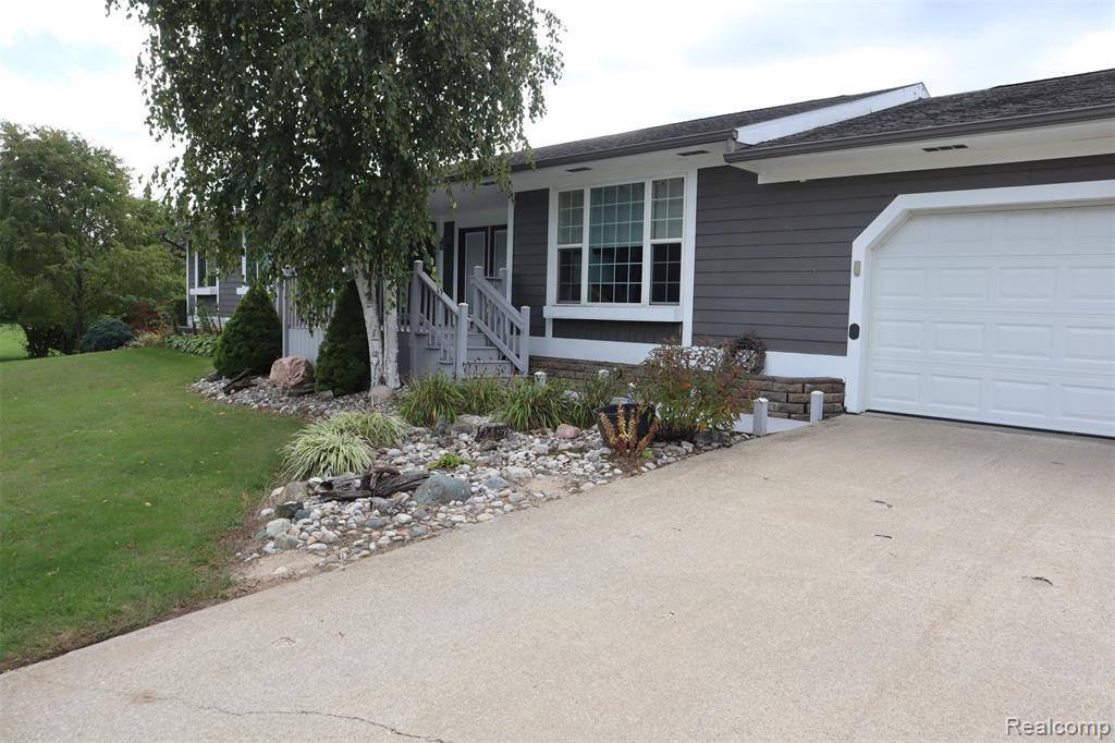 5353 West Hesslund Road, Pere Marquette Township, MI 49431