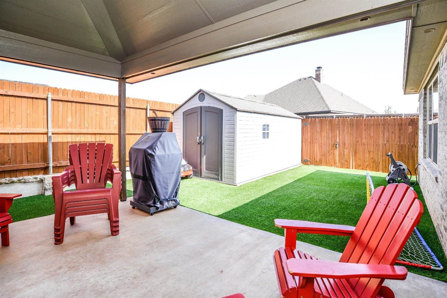 2116 100th Street, Lubbock, TX 79423