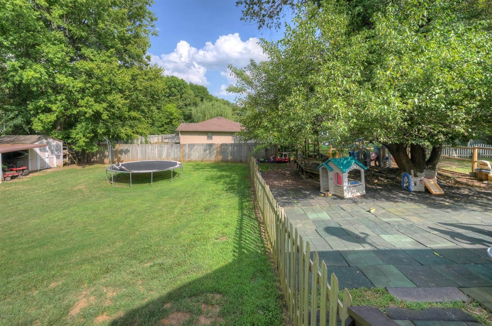 2209 North Lincoln, Joplin, MO 64801