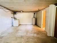 760B Putnam Blvd, Wallingford, PA 19086