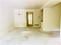 760B Putnam Blvd, Wallingford, PA 19086