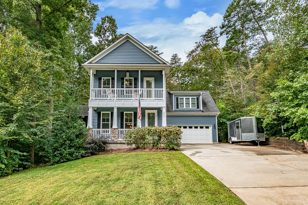 3753 Creek Ridge Dr., Denver, NC 28037