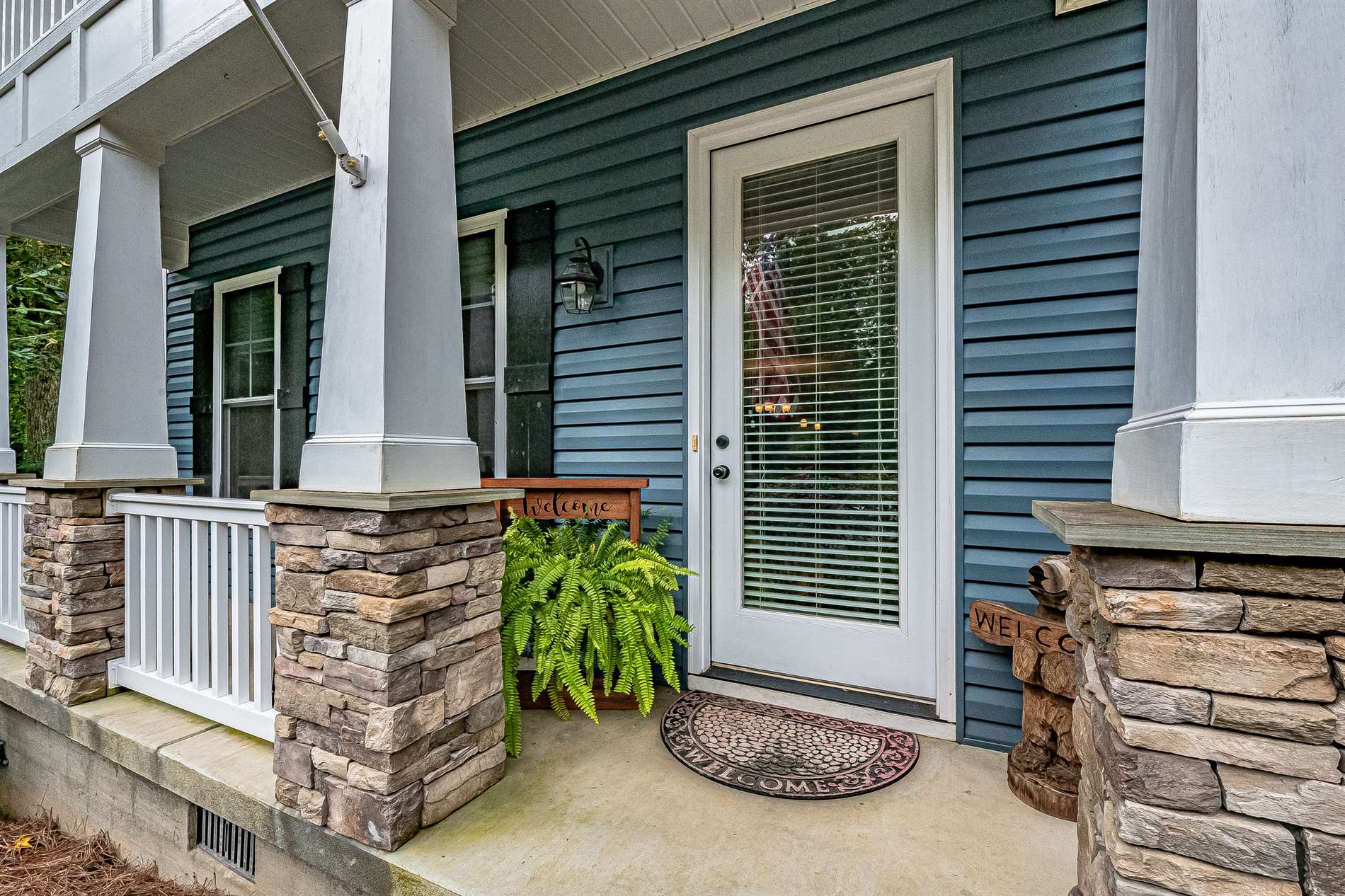 3753 Creek Ridge Dr., Denver, NC 28037