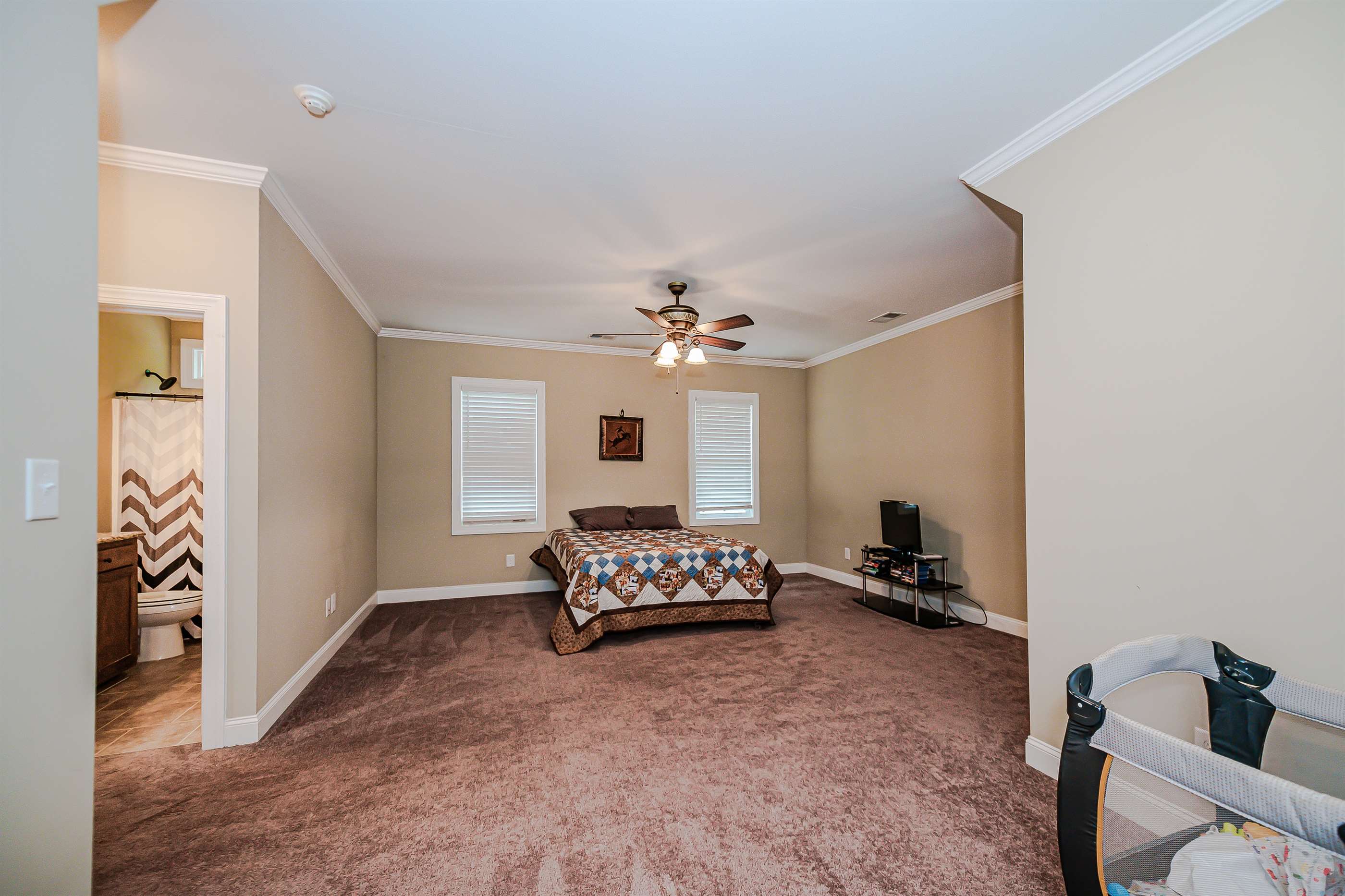 3753 Creek Ridge Dr., Denver, NC 28037