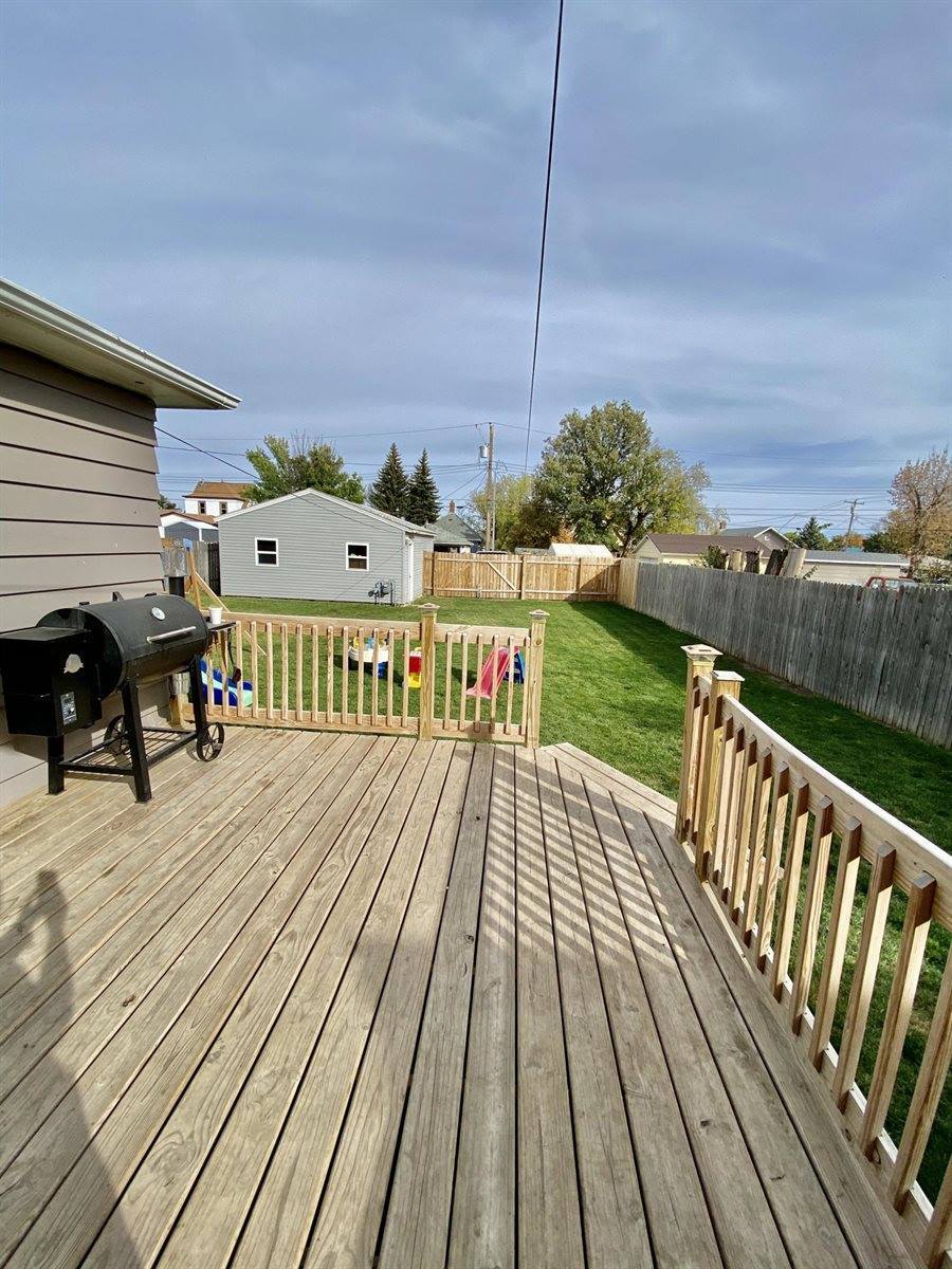 420 5th Ave West, Williston, ND 58801