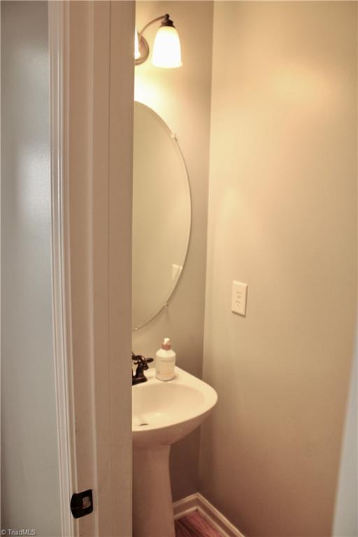 100 Tyndall Drive, Burlington NC 27215, Burlington, NC 27215