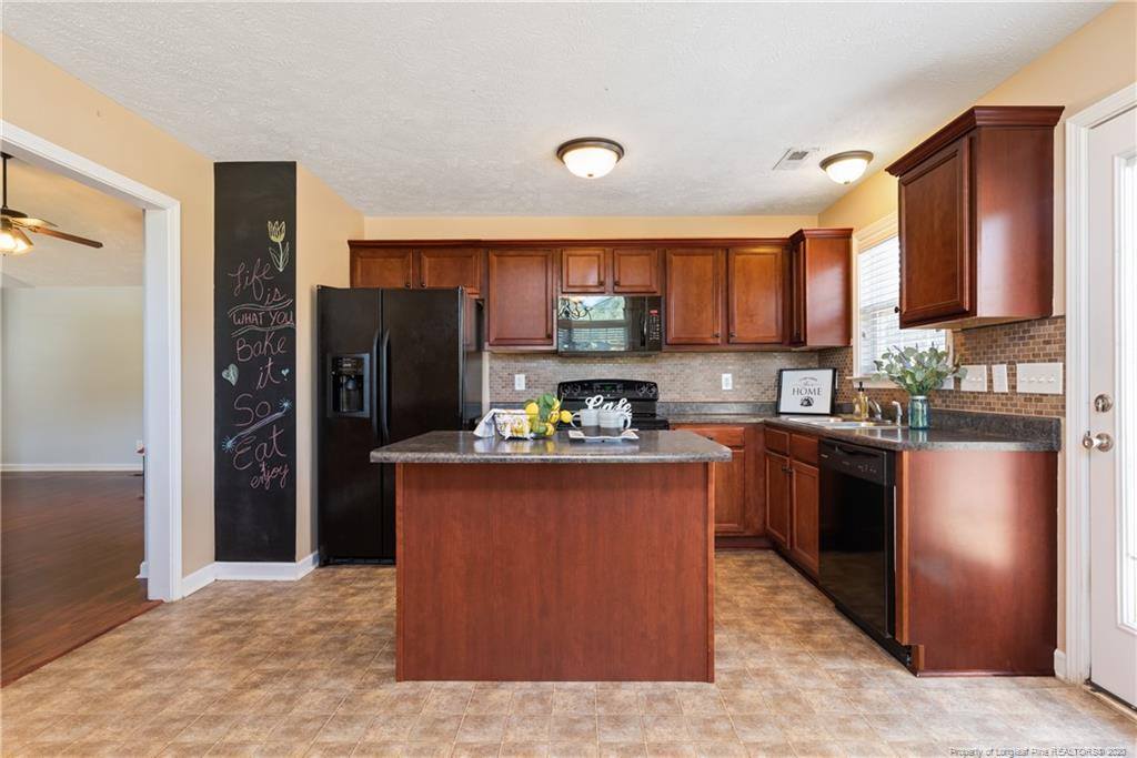 131 McKinley Court, Raeford, NC 28376