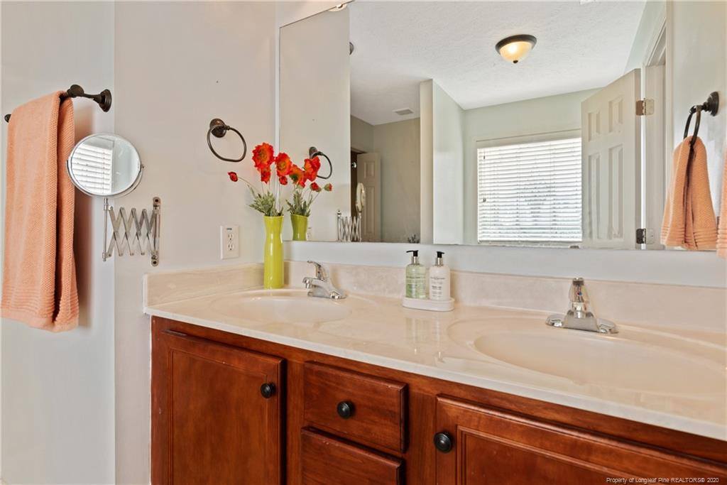 131 McKinley Court, Raeford, NC 28376