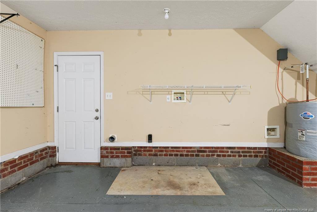 131 McKinley Court, Raeford, NC 28376